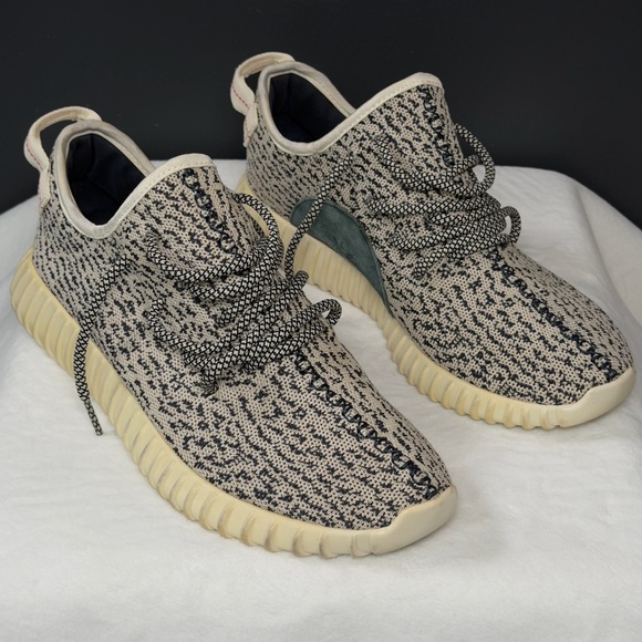 Adidas Yeezy Boost 350 “Turtle Dove” AQ4832 (2015 Release) – Size 11M - Picture 2 of 13